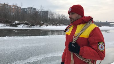 В Івано-Франківську на Бистриці Надвірнянській освятили воду В Івано-Франківську на Бистриці Надвірнянській освятили воду