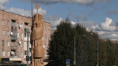 пам'ятник у Дубні пам'ятник у Дубні