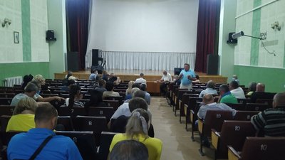 Червона зона. Тисмениця звернеться до Кабміну, щоб зняти карантинні обмеження Червона зона. Тисмениця звернеться до Кабміну, щоб зняти карантинні обмеження