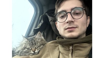 Пішли вчотирьох на фронт. Історія сім'ї Бурмеїв, яка захищає Україну від військ РФ