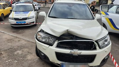 У Житомирі поліція з'ясовує обставини травмування двох людей у ДТП на Покровській