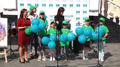 У Житомирі для дітей вперше організували культурно-мистецькі табори – навчають музиці та вокалу У Житомирі для дітей вперше організували культурно-мистецькі табори – навчають музиці та вокалу
