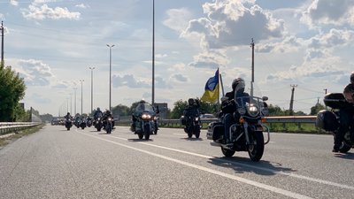 На День прапора у Хмельницькому байкери та автомобілісти проїдуть "Колоною свободи"