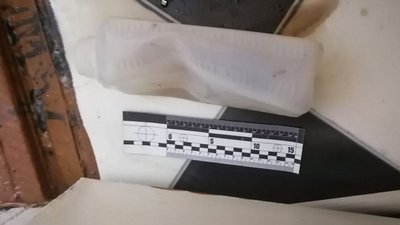 На Миколаївщині чоловік облив співмешканку та її дітей хімічною речовиною На Миколаївщині чоловік облив співмешканку та її дітей хімічною речовиною