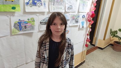 Злата Озерянська, учениця гімназії у Шляхтинцях Злата Озерянська, учениця гімназії у Шляхтинцях