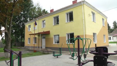 На Хмельниччині у 2021 році закрили 25 шкіл. У чому причина та як використовують приміщення
