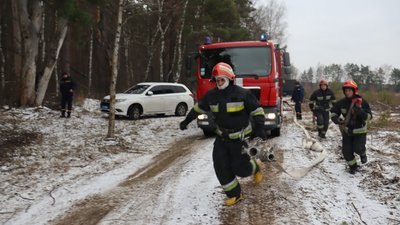 На Чернігівщині силовики тренувалися запобіганню прориву кордону з Білоруссю На Чернігівщині силовики тренувалися запобіганню прориву кордону з Білоруссю