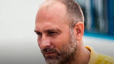На фото новий головний тренер футбольного клубу "Буковина" Андрій Мельничук