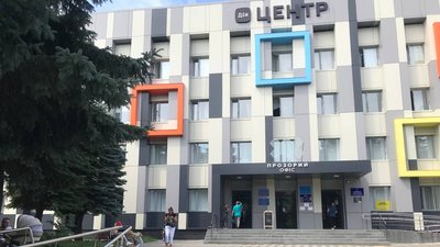У "Прозорому офісі" Житомира відкрили книжкову локацію з елементами буккросингу У "Прозорому офісі" Житомира відкрили книжкову локацію з елементами буккросингу