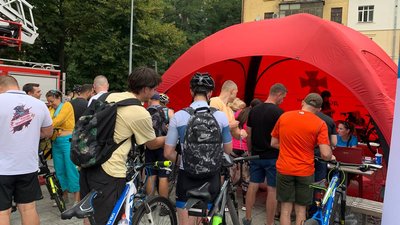 У Києві відбувається благодійний велопробіг від ДСНС У Києві відбувається благодійний велопробіг від ДСНС