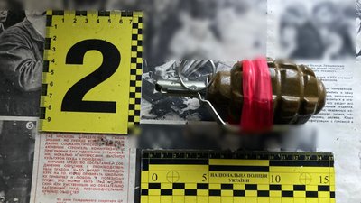 У Путивлі на Сумщині чоловік зберігав вдома боєприпаси та наркотичні речовини — поліція