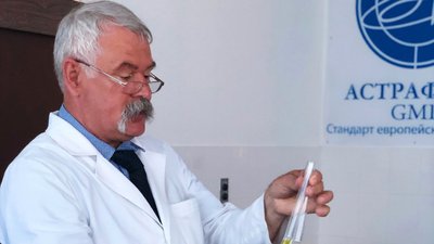 Показує реакції та популяризує хімію в ТікТок. Володимир Грудько. СУСПІЛЬНЕ | ЛЮДИ