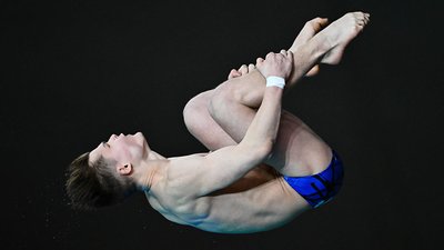 Український стрибун у воду Олексій Середа