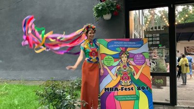На Житомирщині провели перший фестиваль художнього образу "Malyn Body-Art Festival"