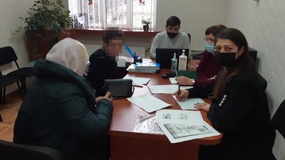 У Харкові поліція склала адмінпротокол на батьків шкільного "факіра" після розголосу в соцмережах У Харкові поліція склала адмінпротокол на батьків шкільного "факіра" після розголосу в соцмережах