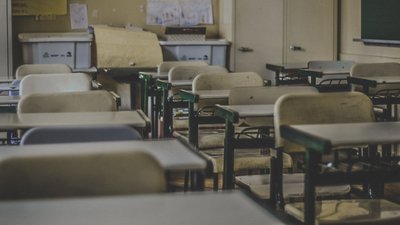 Скільки класів, учнів і вчителів на Рівненщині на самоізоляції. В ОДА озвучили дані