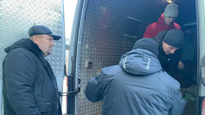 Тернопільські волонтери відправили допомогу харків’янам Тернопільські волонтери відправили допомогу харків’янам