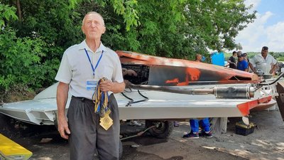 У Кропивницькому розпочались перегони на моторних човнах