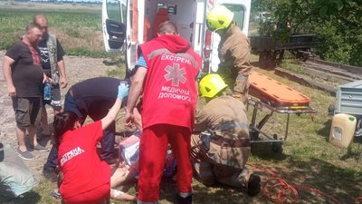 На Полтавщині чоловік потрапив під мотоблок На Полтавщині чоловік потрапив під мотоблок