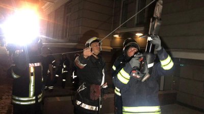 В Одесі обвалився житловий будинок: мешканців евакуювали, одна людина в лікарні