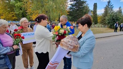 Звільненого з полону Миколу Кобаліса зустріли у громаді