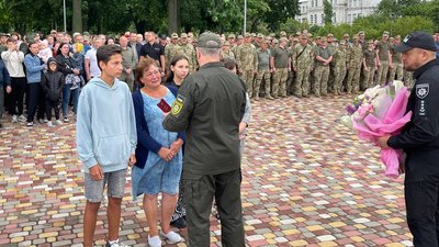 У Черкасах вручили нагороди родинам загиблих У Черкасах вручили нагороди родинам загиблих