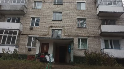 На Житомирщині знайшли мертвими трьох військовослужбовців На Житомирщині знайшли мертвими трьох військовослужбовців