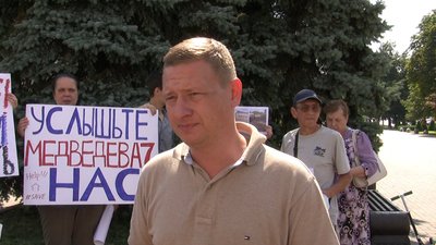 Будинок у Запоріжжі, в якого горів дах ремонтують, але потрібні додаткові кошти Будинок у Запоріжжі, в якого горів дах ремонтують, але потрібні додаткові кошти