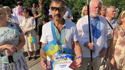 У Миколаєві розпочався урочистий мітинг до Дня Незалежності України