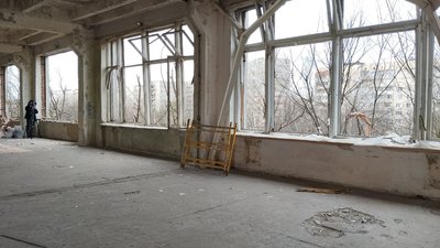 Ремонтні роботи в школі, пошкодженій вибуховою хвилею, 22 лютого 2024. Ремонтні роботи в школі, пошкодженій вибуховою хвилею, 22 лютого 2024.