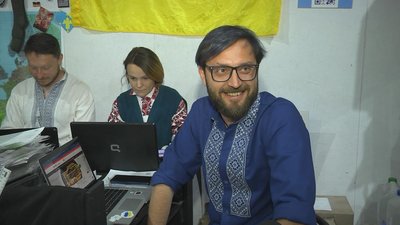 Луцькі волонтери зібрали на потреби армії і тероборони майже 25 мільйонів гривень Луцькі волонтери зібрали на потреби армії і тероборони майже 25 мільйонів гривень