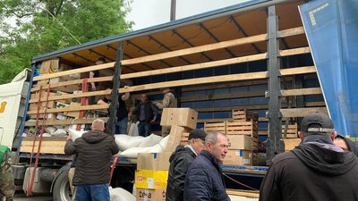 Волонтери з Тернопільщини відправили бійцям допомогу