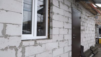 Вулиця Ковельська у Коростені на Житомирщині: рік після обстрілів