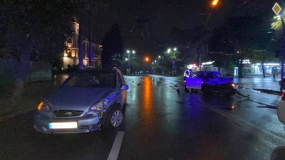 У Житомирі сталася ДТП. Госпіталізували водія У Житомирі сталася ДТП. Госпіталізували водія