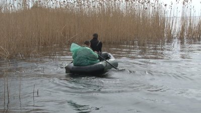 Попереджають про небезпеку на воді: черкаські рятувальники патрулюють Дніпро Попереджають про небезпеку на воді: черкаські рятувальники патрулюють Дніпро