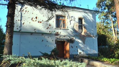 “Між небом та землею”. Як живе деокупований Святогірськ “Між небом та землею”. Як живе деокупований Святогірськ
