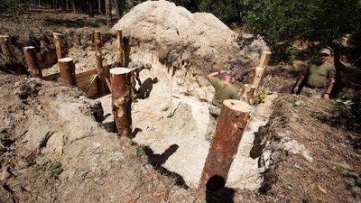 Камери стеження та загородження: як укріплюють кордон із Білоруссю на Волині Камери стеження та загородження: як укріплюють кордон із Білоруссю на Волині