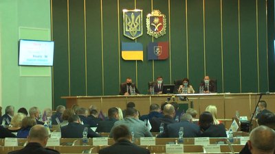 У Хмельницькій обласній раді депутати ухвалили базовий бюджет Хмельниччини на 2021 рік