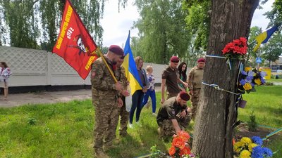 Десантники, які дали бій у Сумах 24 лютого 2022 року, отримали нагороди