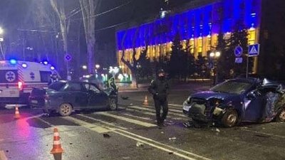 Вночі у центрі Херсона сталася ДТП із загиблим