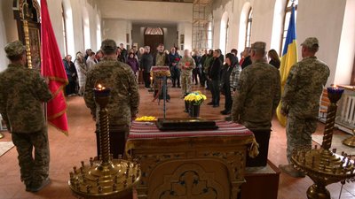 В Свято-Георгіївському храмі відбулась заупокійна служба за воїном Андрієм Гончаруком