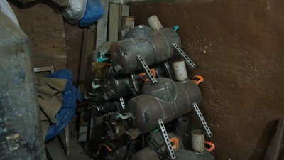 Для обігріву та приготування їжі: вінничани виготовили понад 600 окопних пічок та буржуйок Для обігріву та приготування їжі: вінничани виготовили понад 600 окопних пічок та буржуйок