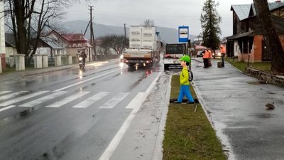 Манекени школярів втановлюють на Львівщині Манекени школярів втановлюють на Львівщині