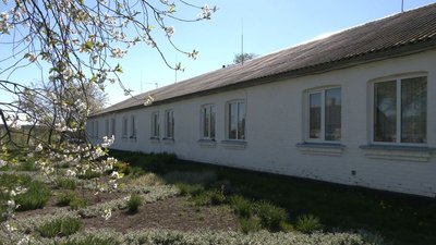 У селі на Волині закривають школу. Батьки та вчителі проти У селі на Волині закривають школу. Батьки та вчителі проти