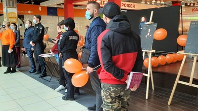 У Херсоні відкрилась виставка проти домашнього насильства У Херсоні відкрилась виставка проти домашнього насильства