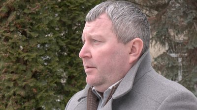 Лучанка 8 місяці не може отримати компенсацію на відновлення житла після обстрілу РФ Лучанка 8 місяці не може отримати компенсацію на відновлення житла після обстрілу РФ