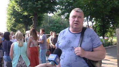 У Житомирі жителі вулиці Героїв Пожежних протестували проти будівництва нової тролейбусної лінії У Житомирі жителі вулиці Героїв Пожежних протестували проти будівництва нової тролейбусної лінії