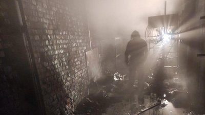 У Львові горіла металева прибудова У Львові горіла металева прибудова