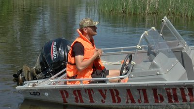 У Полтаві зариблюють Ворсклу – випустили мальків судака У Полтаві зариблюють Ворсклу – випустили мальків судака