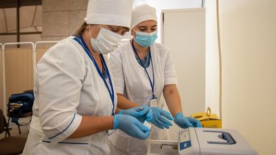 У Дніпрі розпочав роботу обласний центр вакцинації